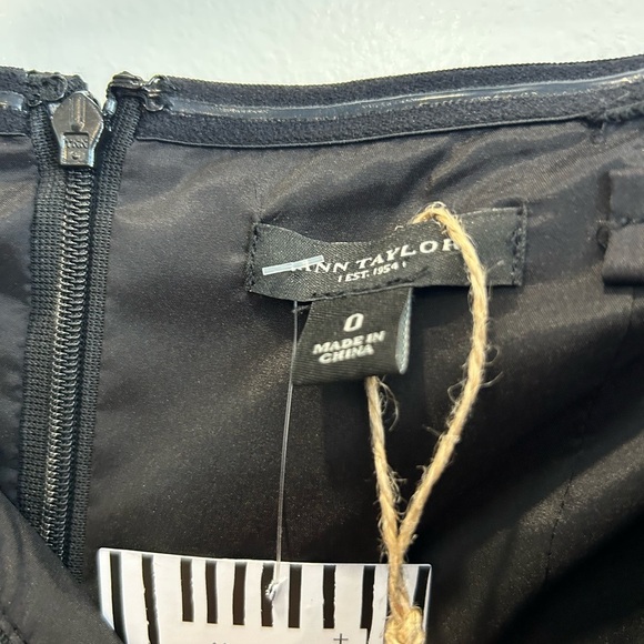 Ann Taylor Black Fringe layered Dress size 0 - Picture 4 of 5